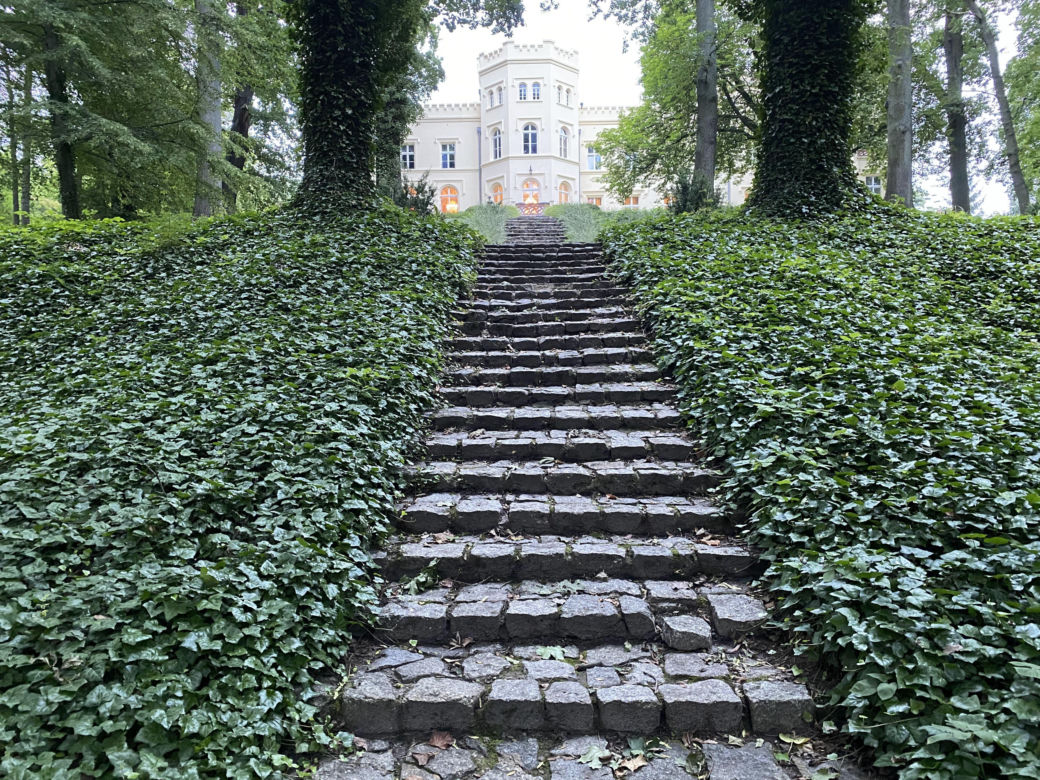 Pałac Mierzęcin w Lubuskiem - zdjęcia rezydencji