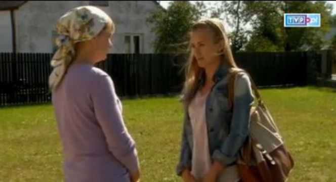 RANCZO 7 odc. 83. Solejukowa (Katarzyna Żak), Klaudia (Marta Chodorowska)