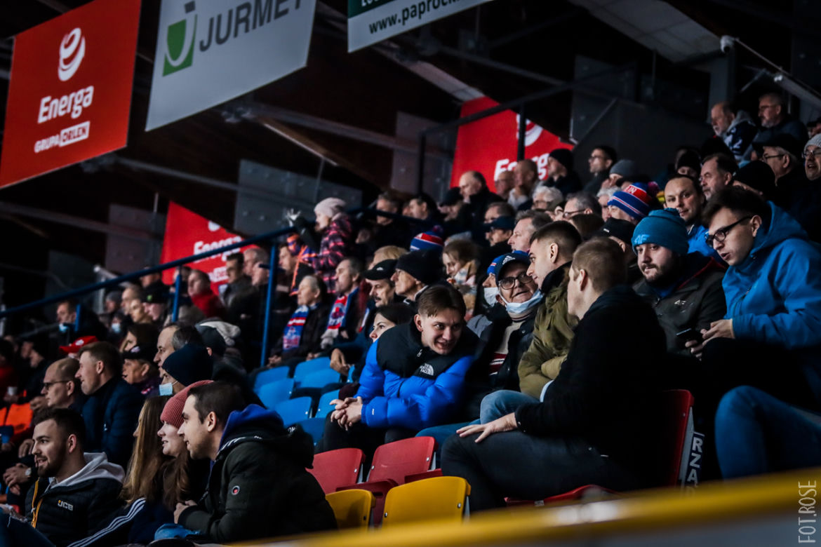 KH Energa Toruń - Ciarko STS Sanok 4:3 d. - zdjęcia z lodowiska Tor-Tor