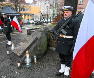 Hołd ofiarom katastrofy promu Jan Heweliusz