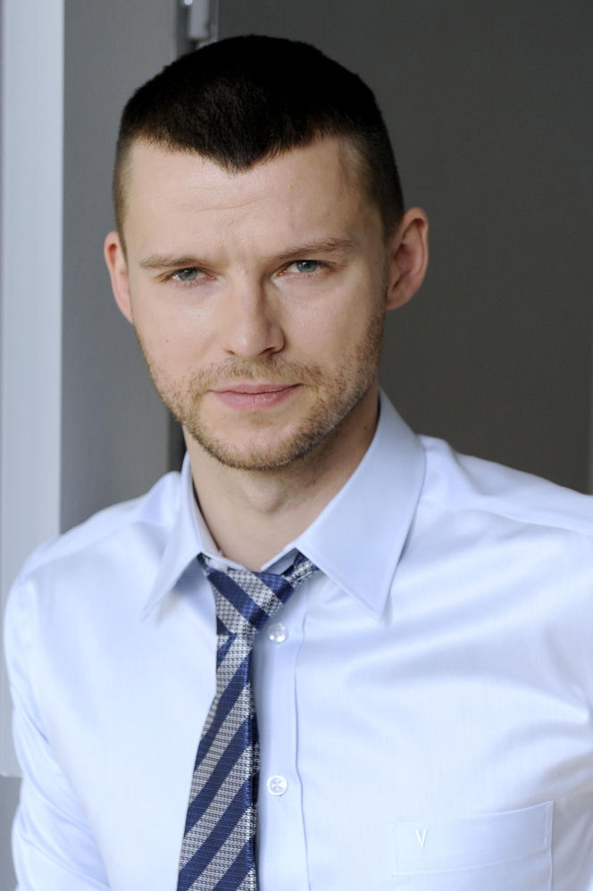 Zaczynał jako zbuntowany nastolatek w hicie kinowym. Tak dziś wygląda Mateusz Kościukiewicz