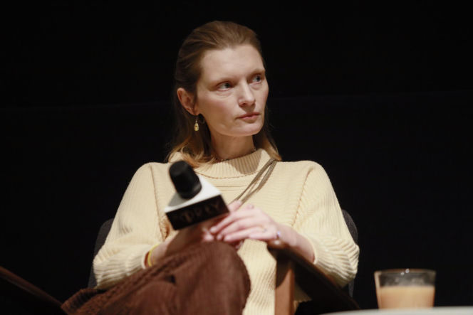 Agata Buzek kiedyś wyglądała zupełnie inaczej. Tak zmieniała się przez lata