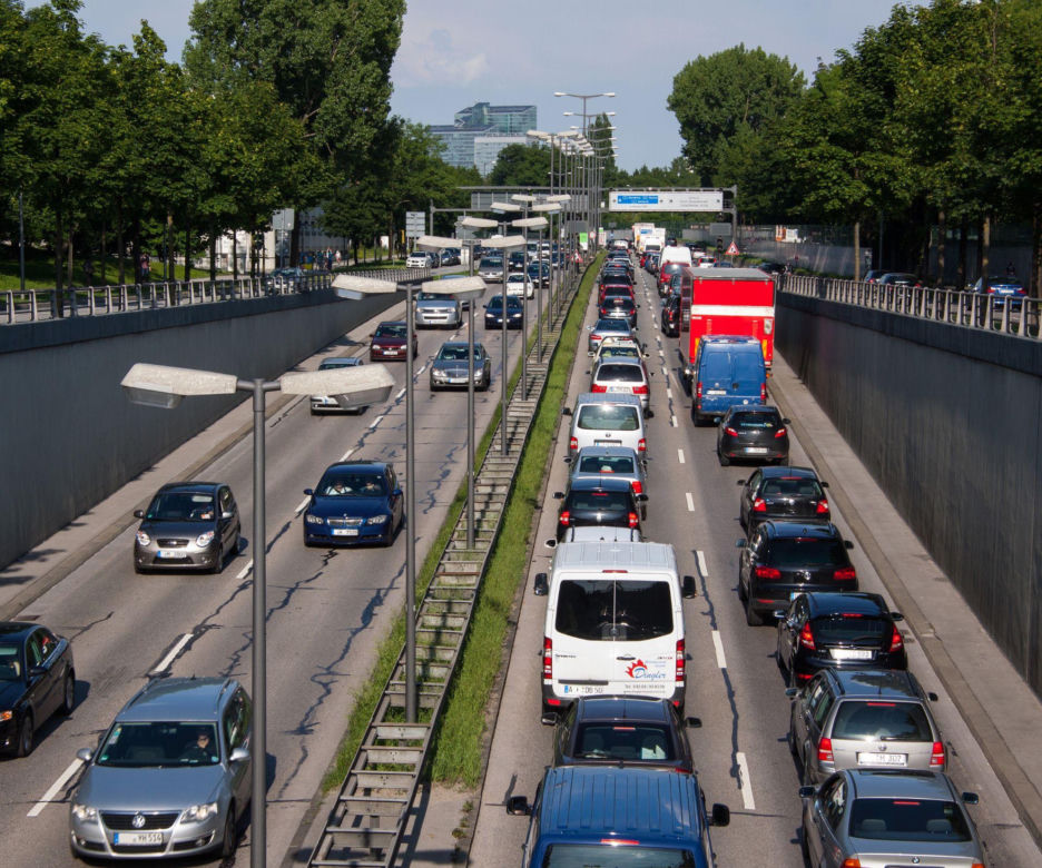 Niezachowanie bezpiecznej odległości między pojazdami