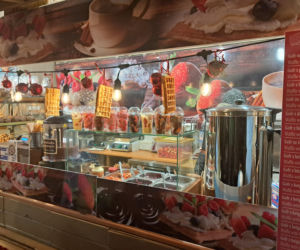 Jarmark Bożonarodzeniowy 2025 na Rynku Głównym w Krakowie. Jedzenie drogie jak nigdy