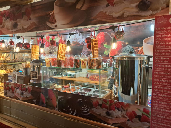 Jarmark Bożonarodzeniowy 2025 na Rynku Głównym w Krakowie. Jedzenie drogie jak nigdy