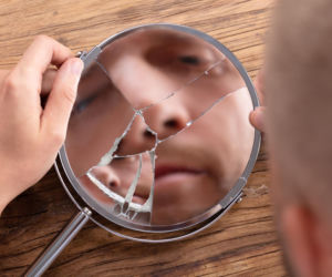 Gdzie najczęściej pracują psychopaci? Zaskakujące wyniki badań ekspertów