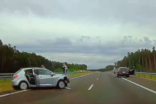 Gońcie go, blagam! Dramatyczne sceny na drodze! Wszystko nagrała kamerka [WIDEO]