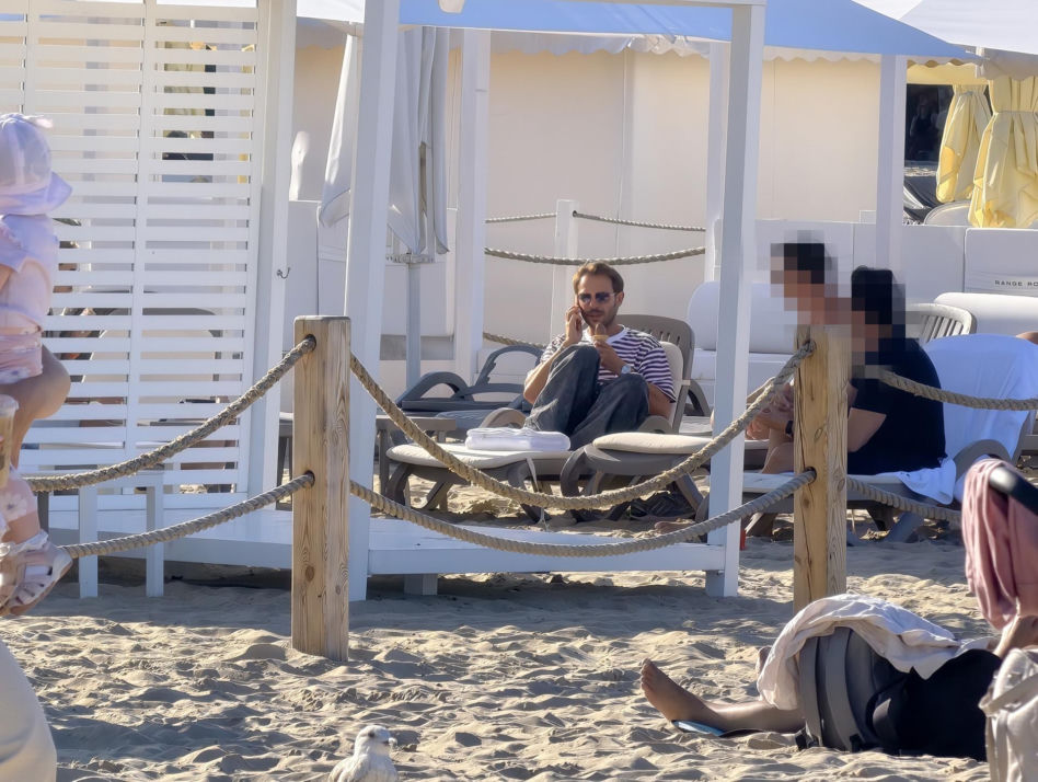 Mateusz Banasiuk na plaży w Sopocie. Tak wyglądał, gdy zrzucił koszulkę!