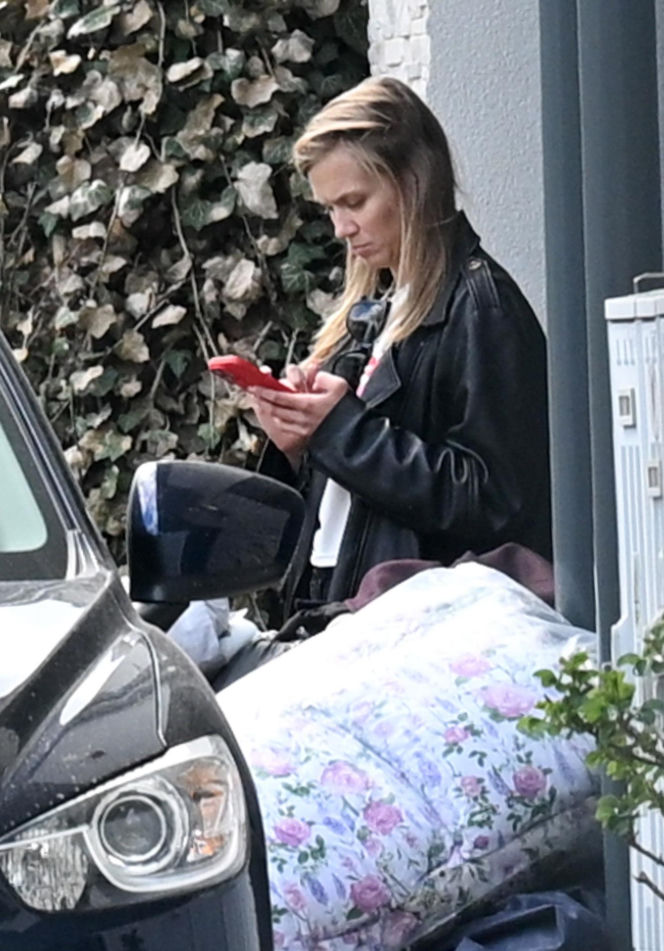 Kaczorowska wyniosła Peli pół domu