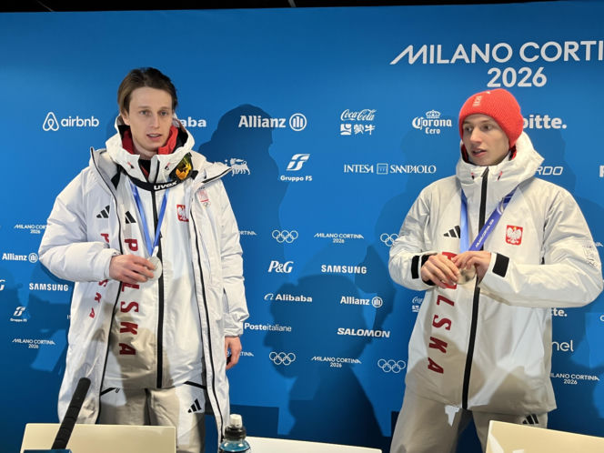 Kacper Tomasiak i Paweł Wąsek z medalami olimpijskimi
