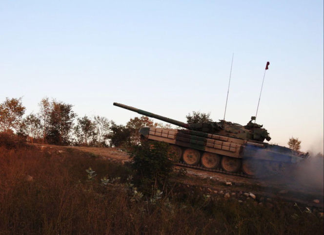 Nowe życie starych czołgów. Indyjska armia stawia na bezzałogowe T-72 w wojnie przyszłości