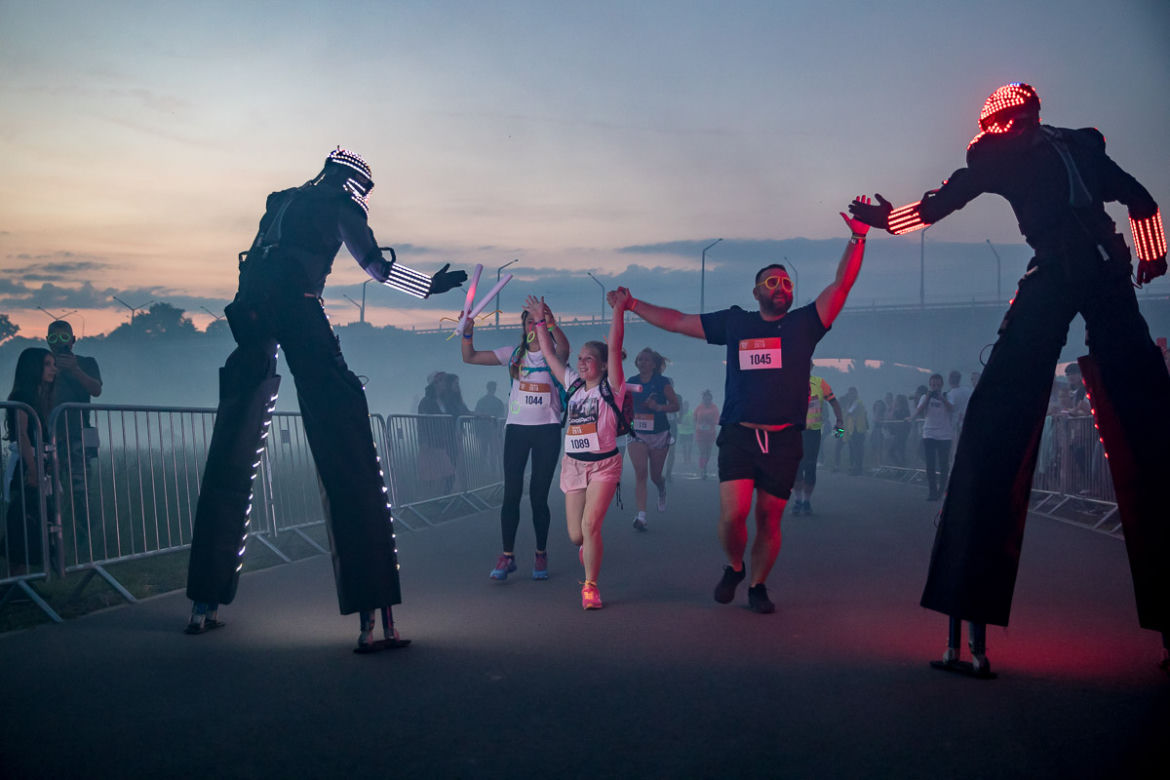 ESKA LEDs RUN  - zdjęcia z biegu innego niż wszystkie