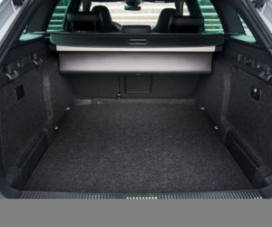 Skoda Superb Combi 2.0 TDI - wnętrze trzecia generacja