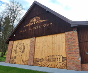 Centrum Paderewskiego w Kąśnej Dolnej