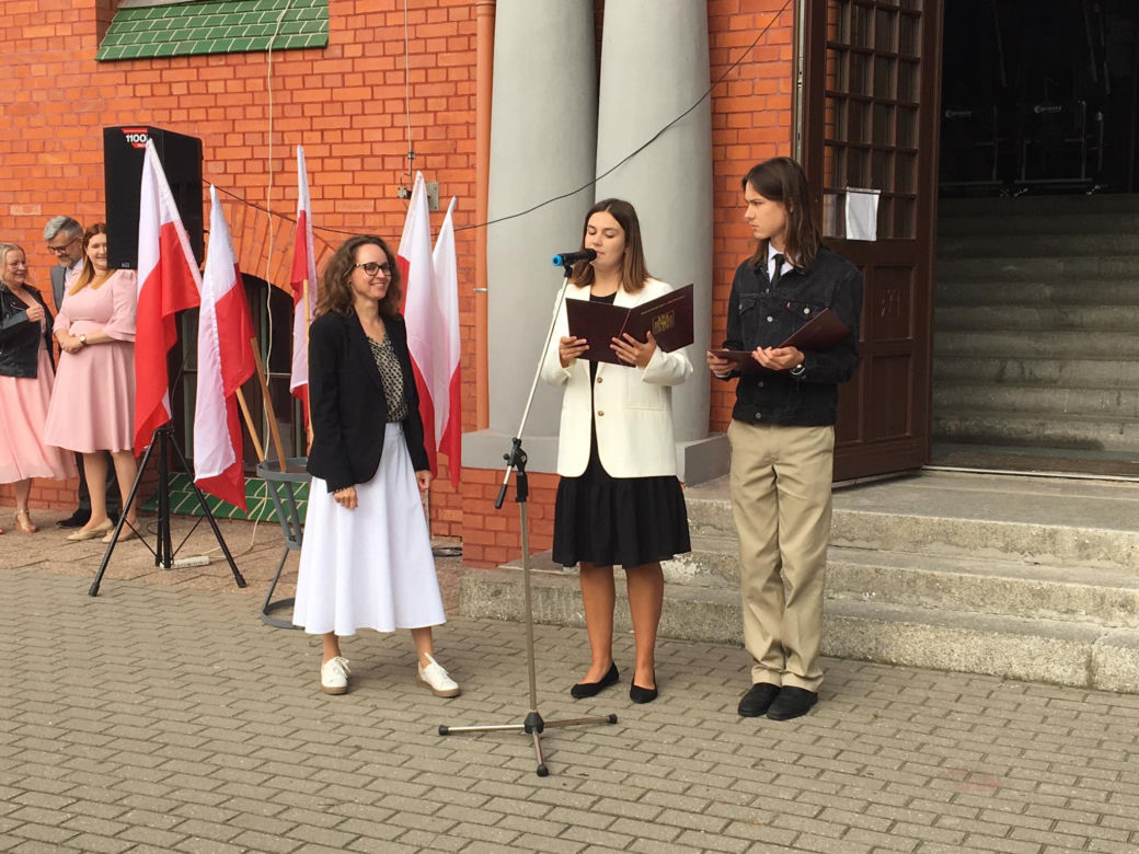 Rozpoczęcie roku szkolnego w II LO w Grudziądzu
