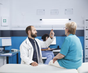 Nawrót szpiczaka bywa gorszy niż pierwsza diagnoza. Eksperci alarmują: Polsce brakuje kluczowych leków