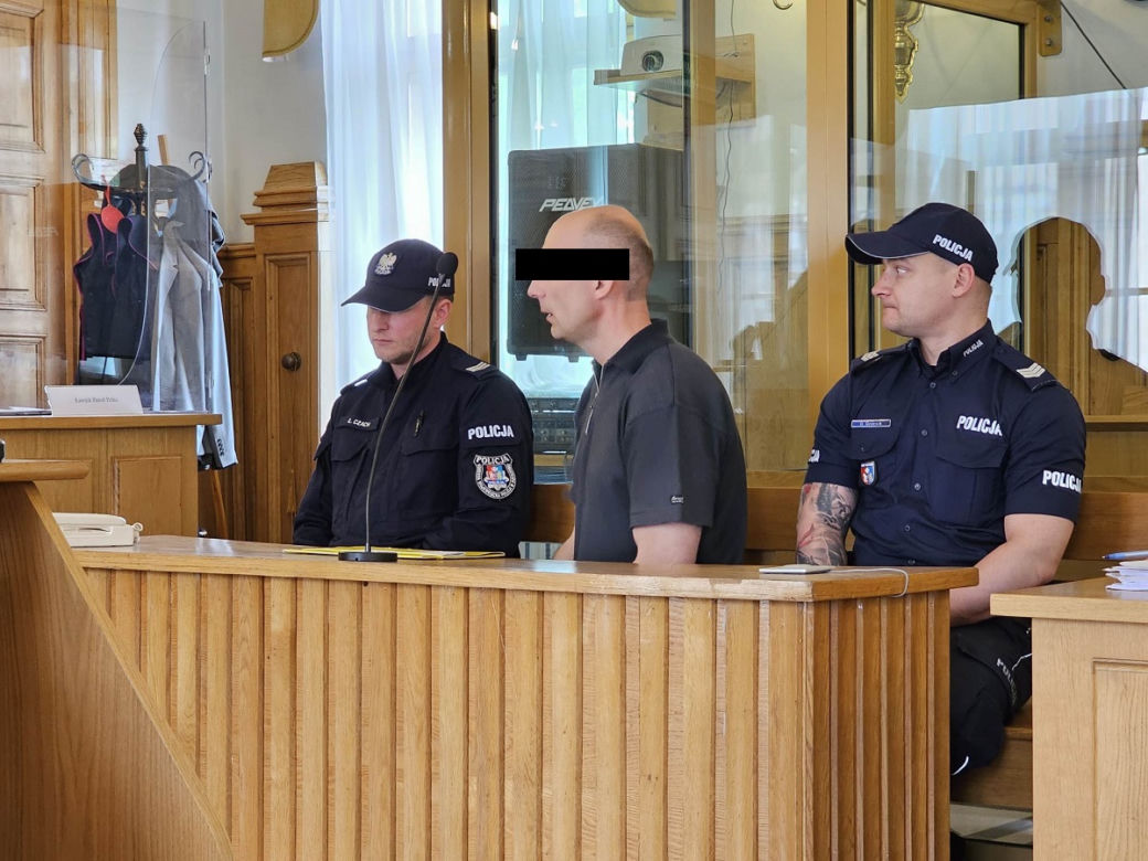 Zabójstwo na ul. Czudeckiej w Rzeszowie. Arkadiusz M. usłyszał wyrok [GALERIA]