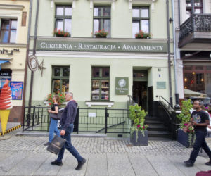 Dziennikarz Super Expressu testuje jedzenie w toruńskich restauracjach