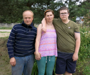 Marek i Katarzyna Kierzkowscy z synem Hubertem