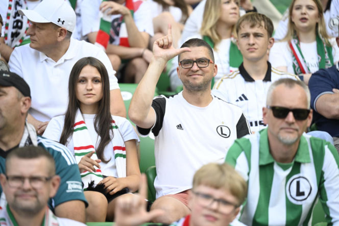 Legia Warszawa - Zagłębie Lubin: Zdjęcia kibiców
