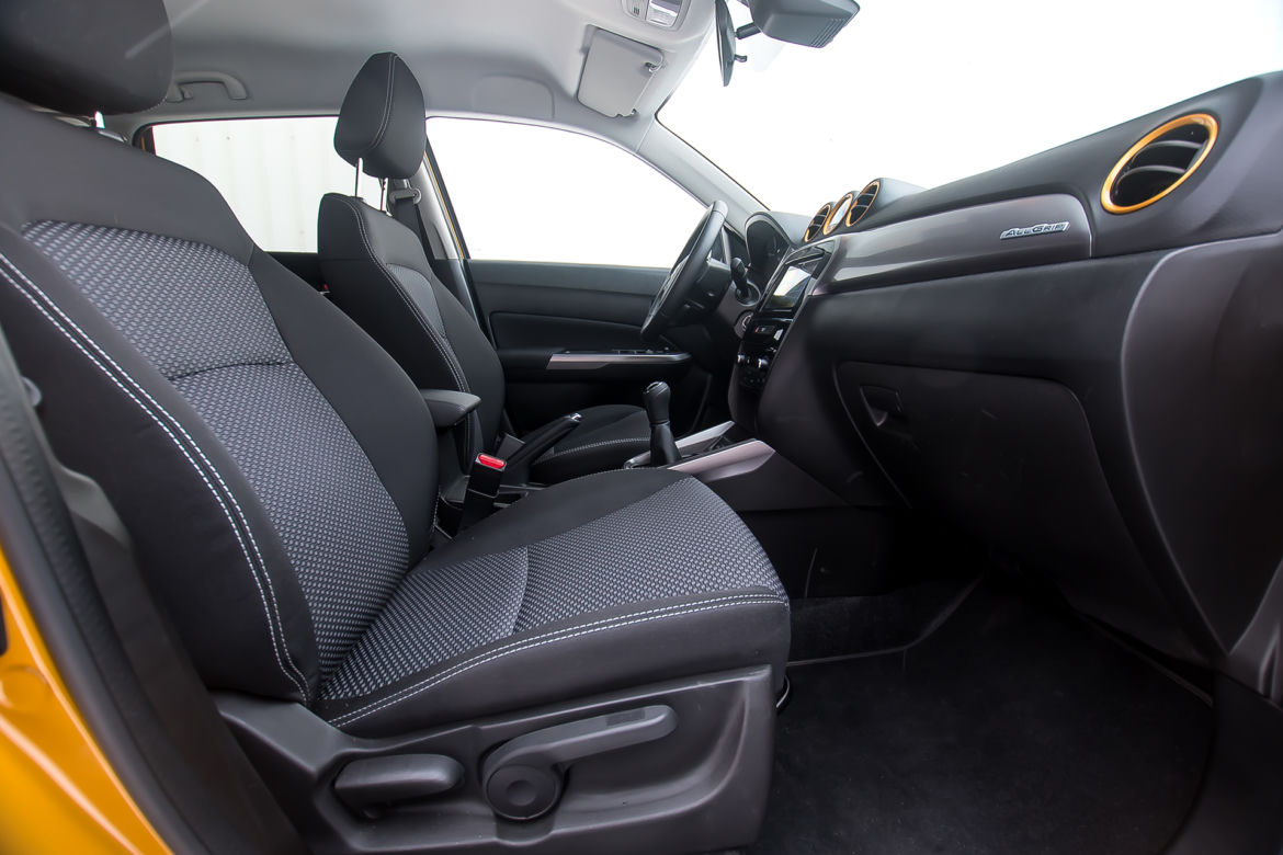Suzuki Vitara 1.0 BoosterJet 5MT AllGrip Premium