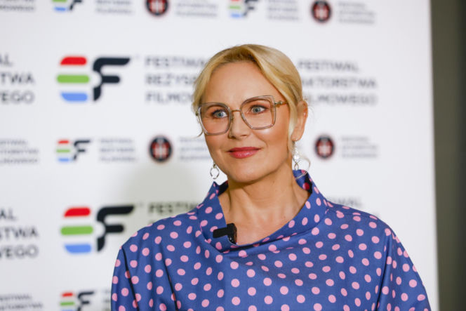 Kiedyś "Plebanię" oglądały miliony. Jak dziś wyglądają aktorzy z kultowego serialu TVP?