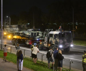 Nocna próba defilady wojskowej w Warszawie