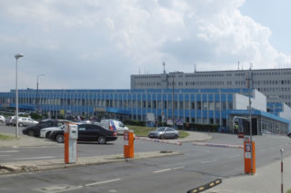 Dramat pacjentów ze Szpitala Bródnowskiego. Przez KONTROWERSYJNĄ decyzję nie otrzymają pomocy!