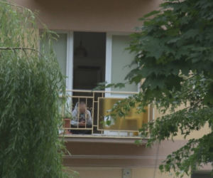 Jasło: 25-latek uwięził matkę i babcię. Groził, że wysadzi blok