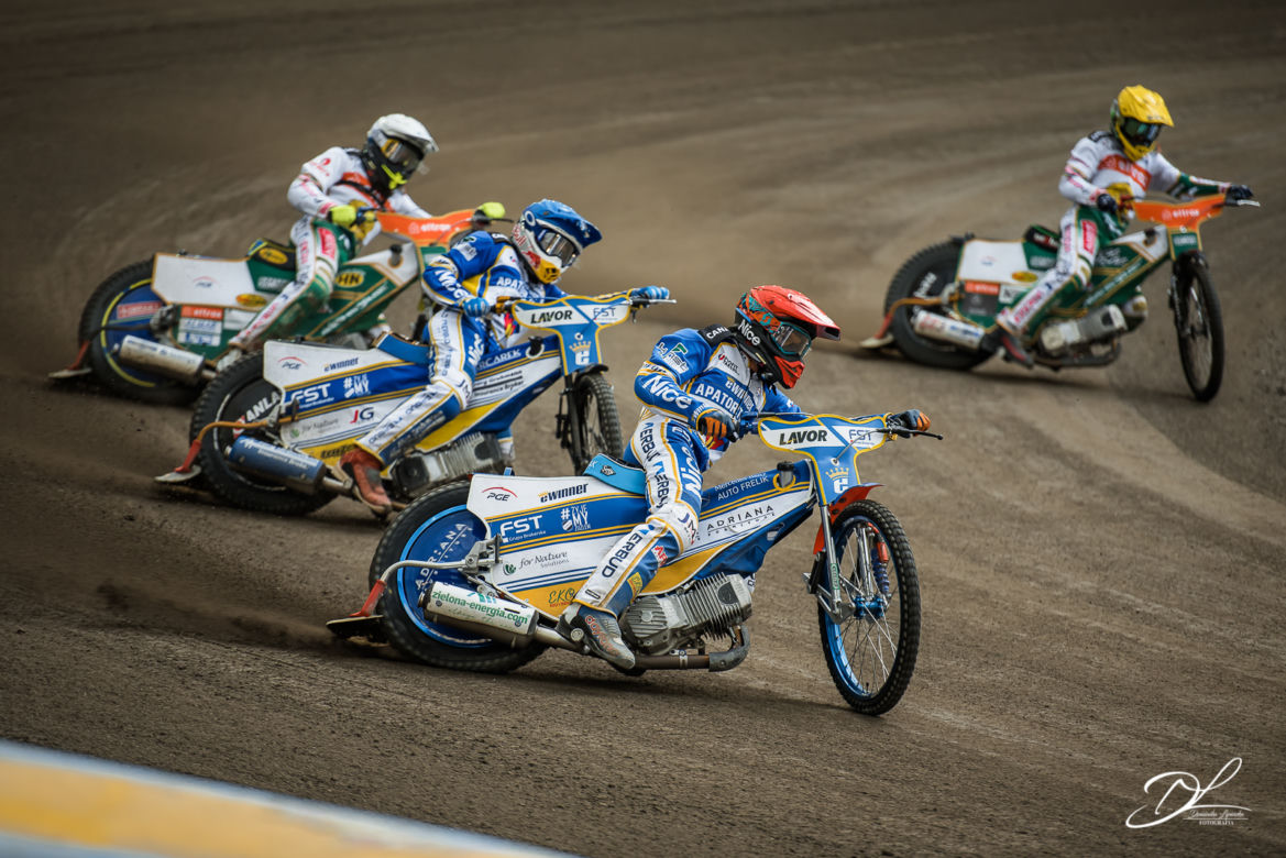 Powrót kibiców na Motoarenę. Tak fani przeżywali mecz Apatora Toruń z Włókniarzem Częstochowa