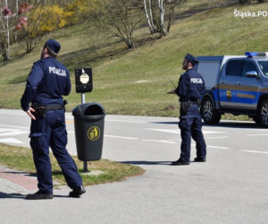 Nowa broń katowickiej policji w walce z nielegalnymi spacerowiczami [ZDJĘCIA]