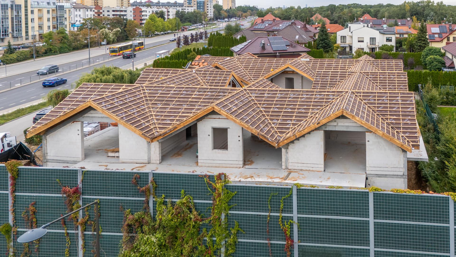 Plac budowy przy ul. Relaksowej 10A w Warszawie