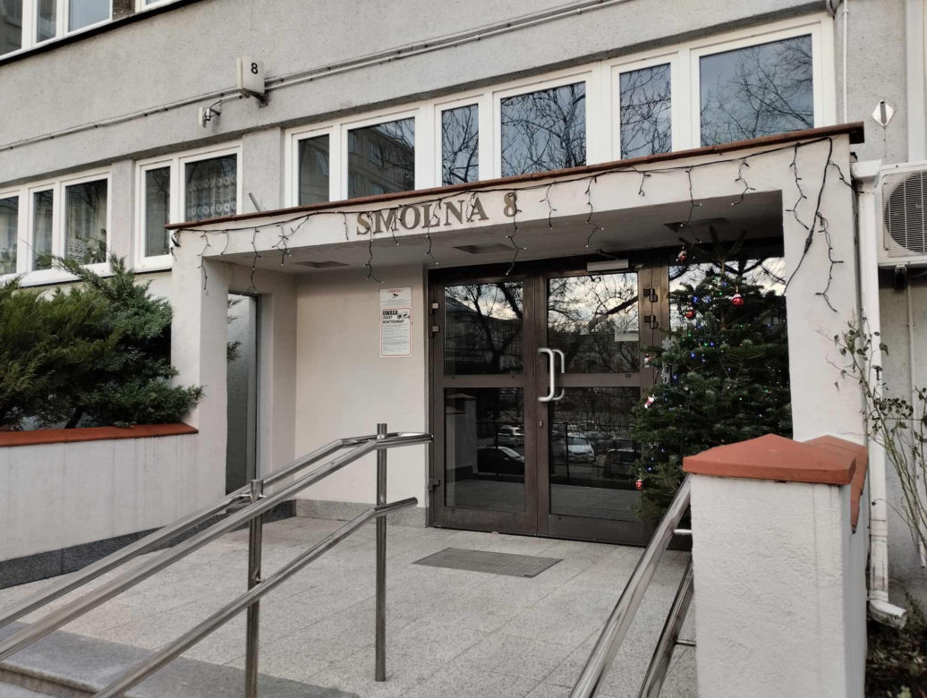 Wieżowiec przy Smolnej 8 