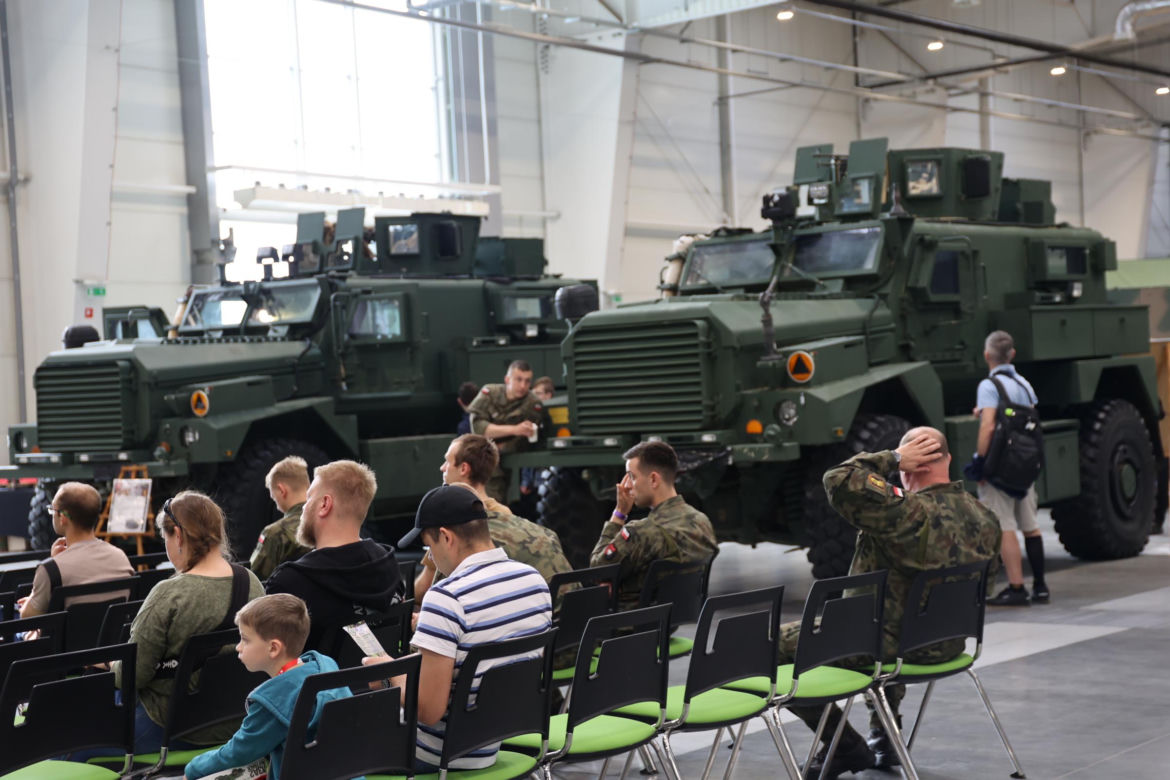 „Militaria – Zlot Miłośników Militariów, Strzelectwa i Survivalu” w Lublinie