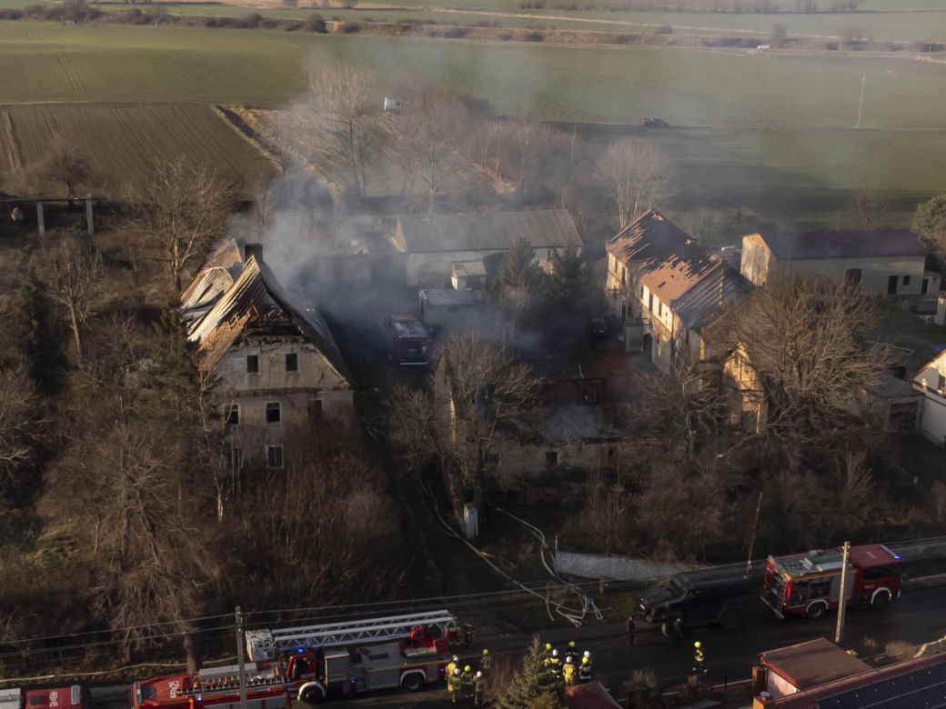 Pożar i akcja antyterrorystów. Dwóch mężczyzn nie żyje
