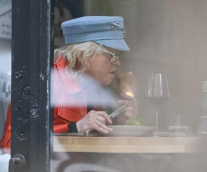 Katarzyna Figura przytula Maćka Musiałowskiego