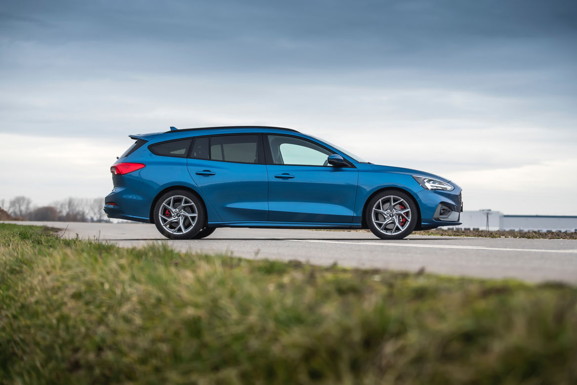 Ford Focus ST kombi 2.0 EcoBlue 190 KM M6 