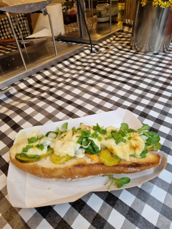 Gdański Jarmark Bożonarodzeniowy 2025: Ceny z kosmosu? Sandwich za 89 zł i grzaniec za...