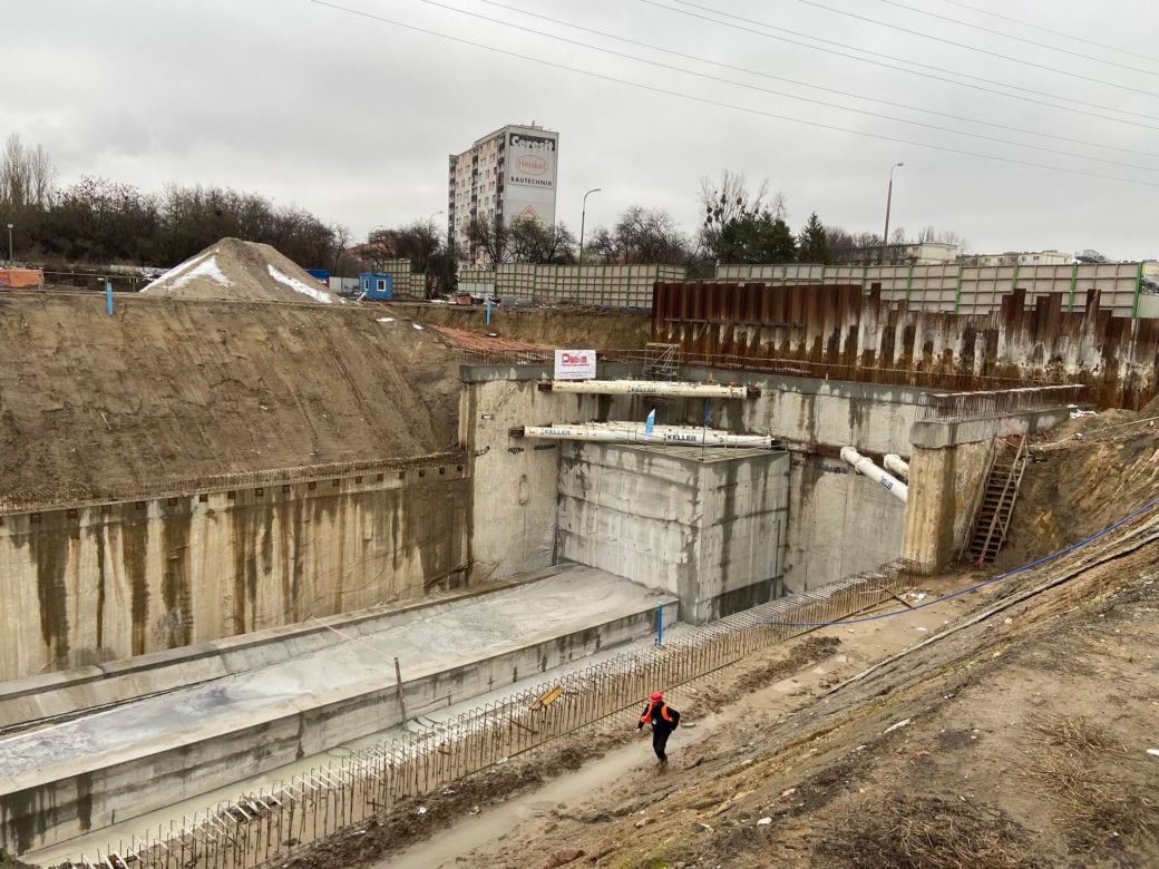 Tunel średnicowy
