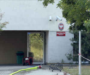 Pożar na komendzie policji! Strażacy w akcji