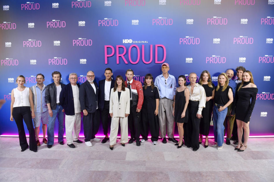 Gwiazdy "Proud" na ściance