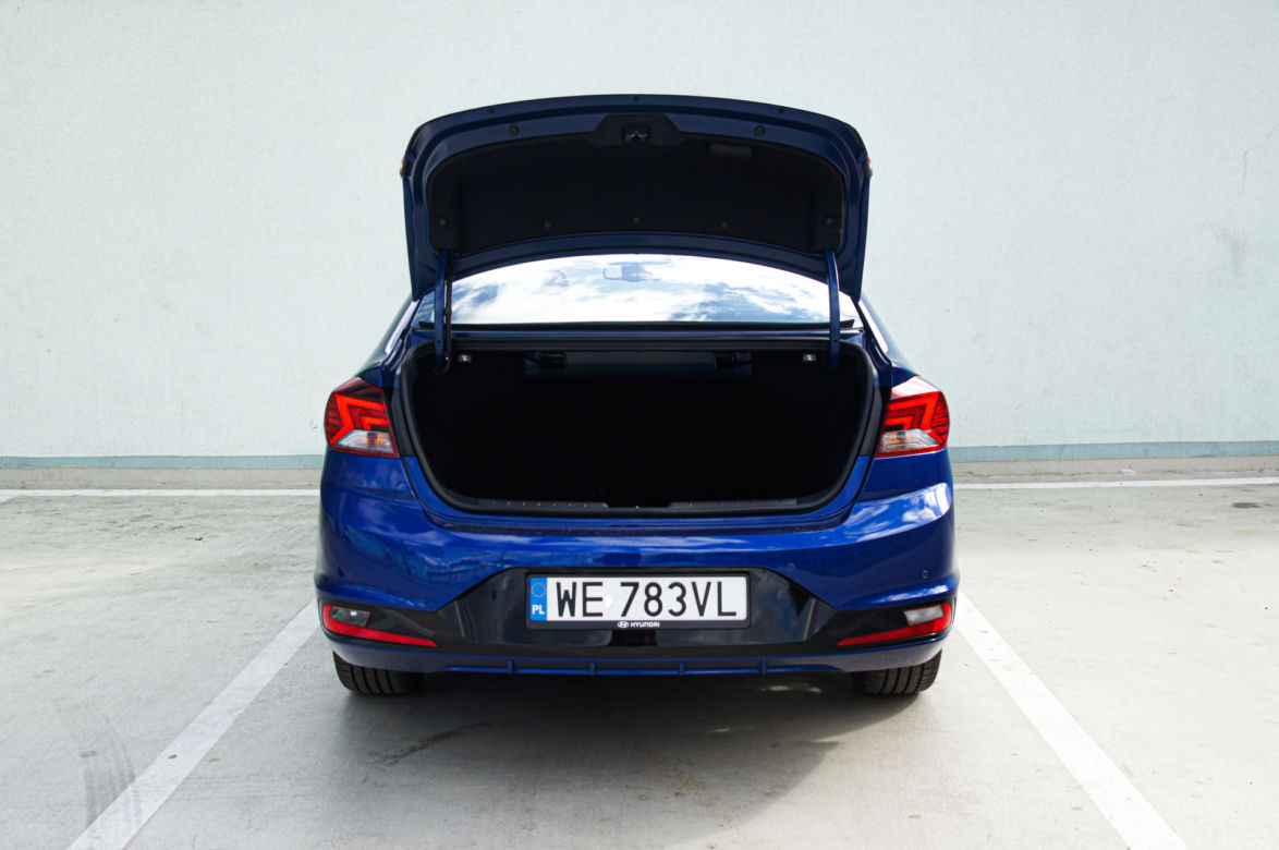Hyundai Elantra Style 1.6 MPi 126 KM 6MT