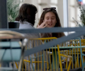 Maciej Musiał w restauracji z dziewczyną
