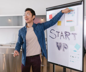 Co to jest start-up i jak go założyć? Poradnik dla początkujących osób przedsiębiorczych