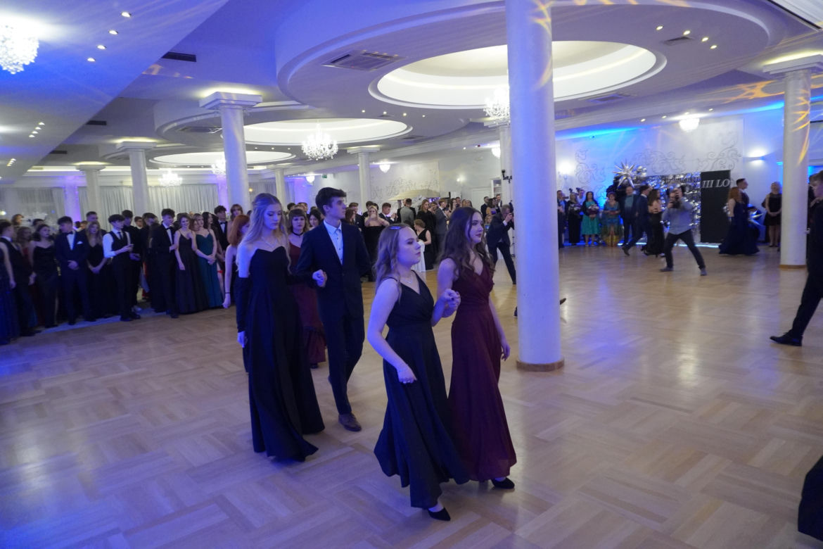 Studniówka III LO w Rzeszowie 