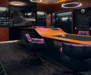 Przyszłe salony marek: Rolls-Royce, Aston Martin i McLaren