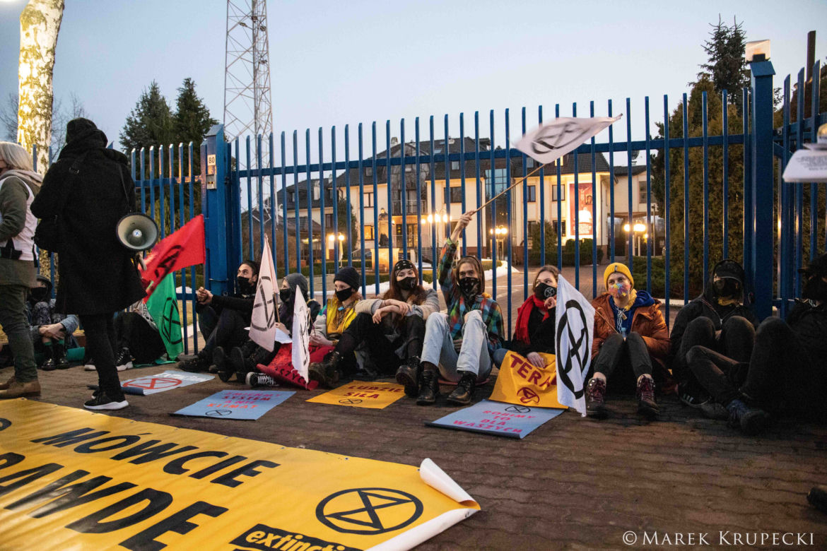 Protest Extinction Rebellion Toruń pod Radiem Maryja! "Zacznijcie mówić prawdę"