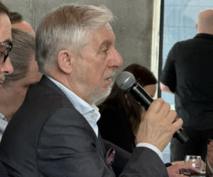 Branża cementowa, prezesi i członkowie zarządu spółek produkujących cement rozmawiali z mediami o wyzwaniach z jakimi mierzy się branża. Wszyscy są zrzeszeni w Stowarzyszeniu Producentów Cementu