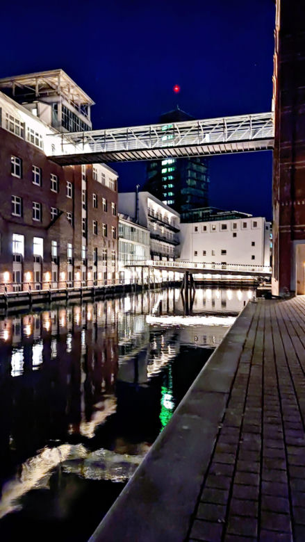 HafenCity i Speicherstadt w Hamburgu