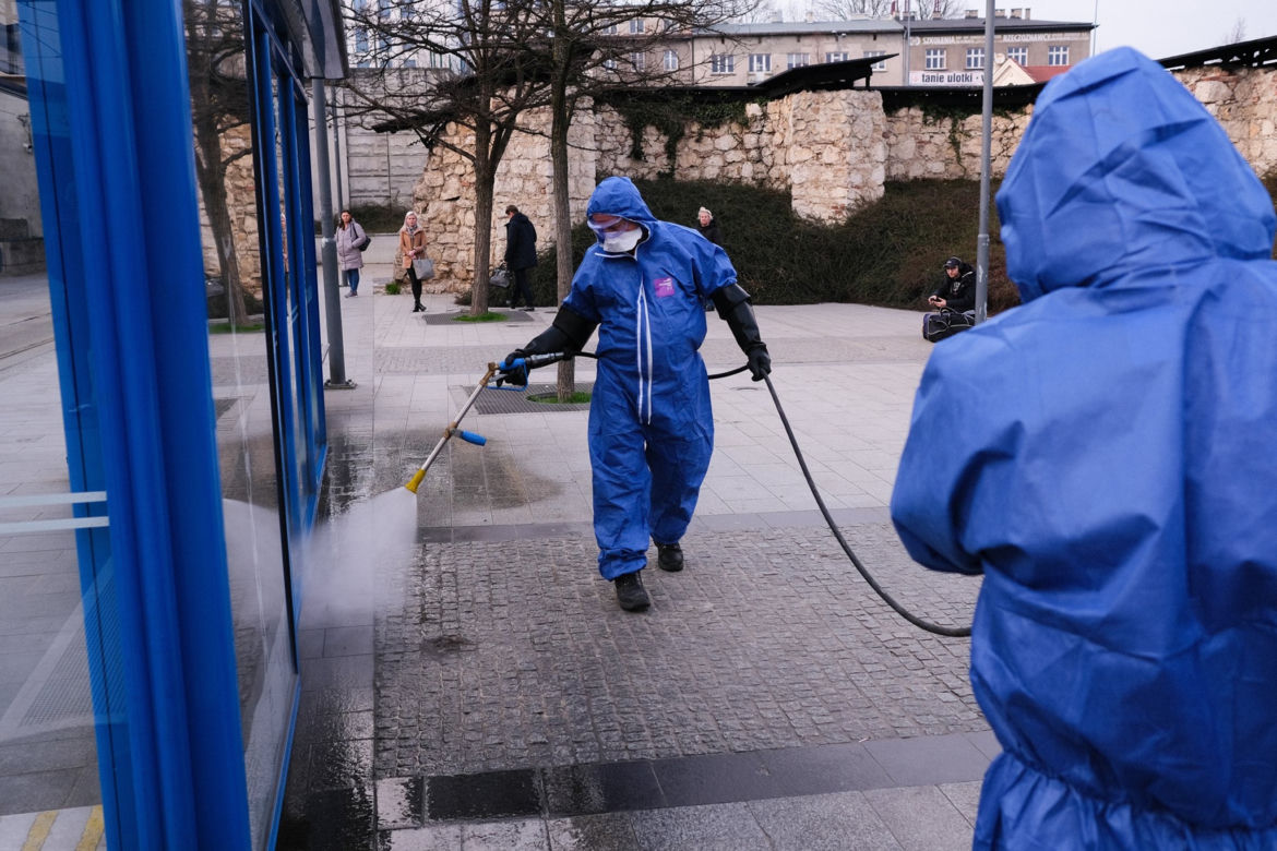 Tak wygląda wielka dezynfekcja Krakowa